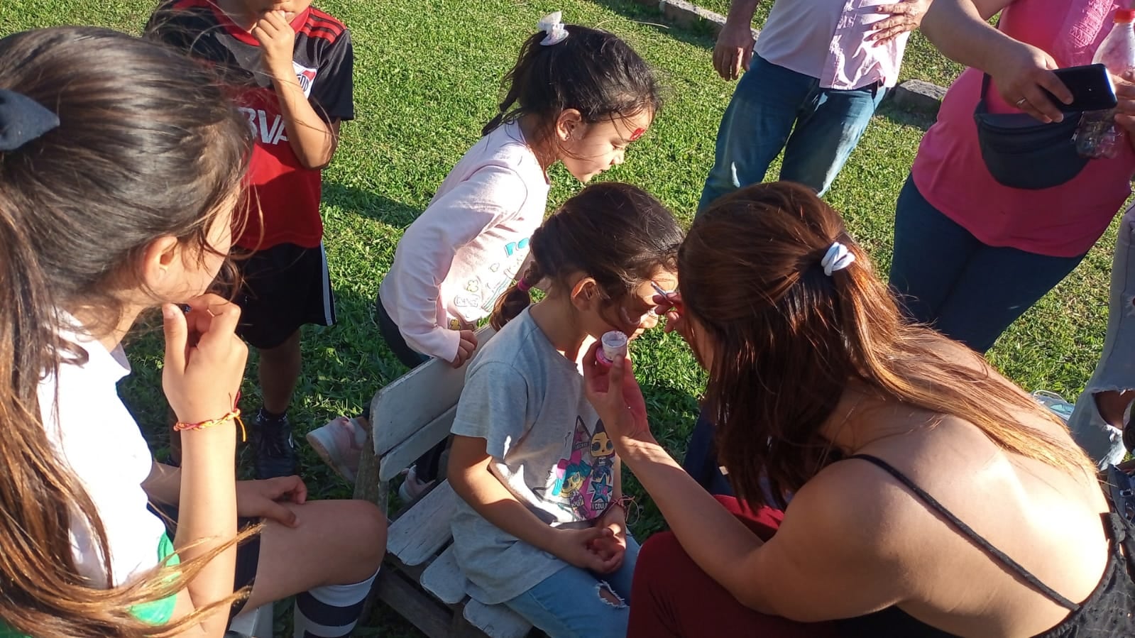 Santiago Agustín Pauli, el joven que arma campañas solidarias para sus vecinos de Mercedes.