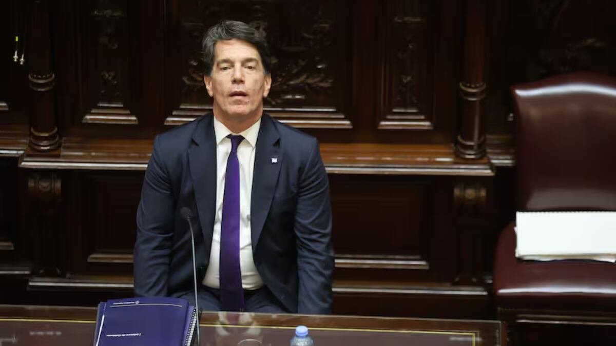 Milei echó a Posse y nombró a Francos como jefe de Gabinete