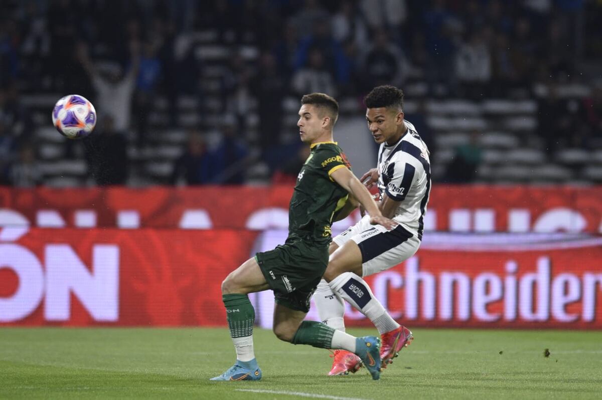 Vídeo: el resumen del triunfo de Talleres, con un mini show de Diego Valoyes (VAR incluido)