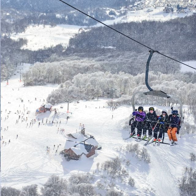 La reacción de dos turistas por el precio de una merienda en el centro de sky de Chapelco