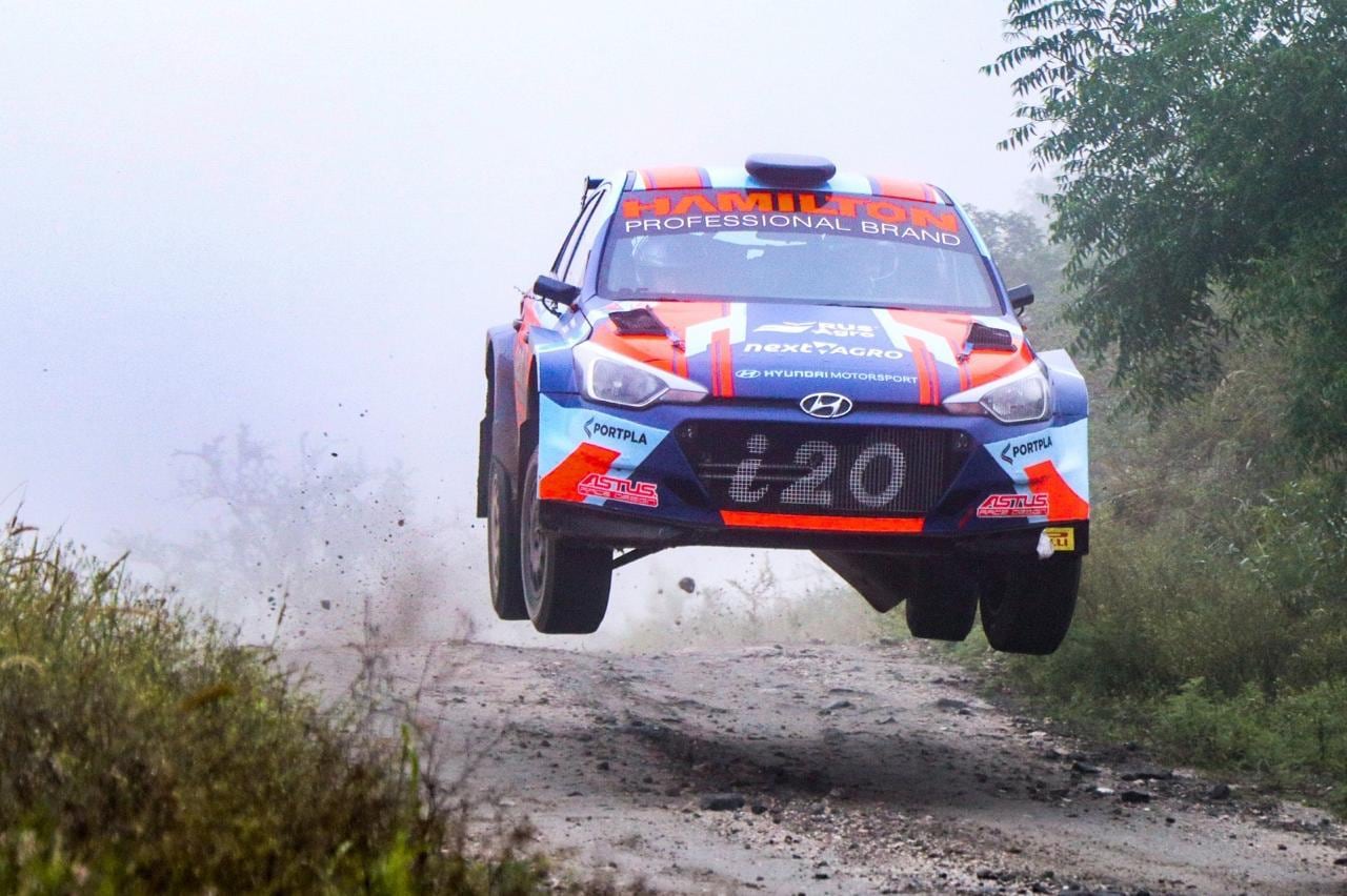 Santiago Baldo, a fondo en el Rally Cordobés.