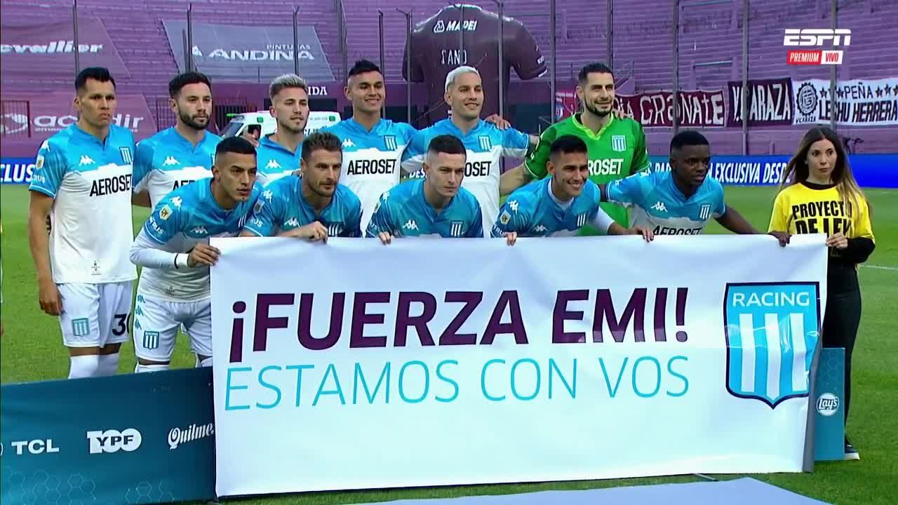 Los jugadores de Racing dejaron un mensaje para Emiliano Vecchio.