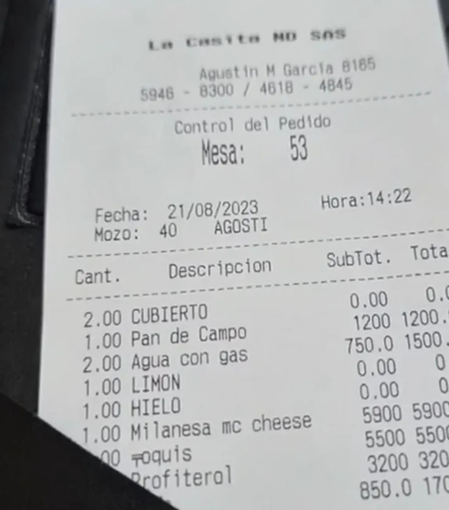 Fue a comer al restaurante de Nico Francella, pidió dos platos y postre y el precio le sorprendió