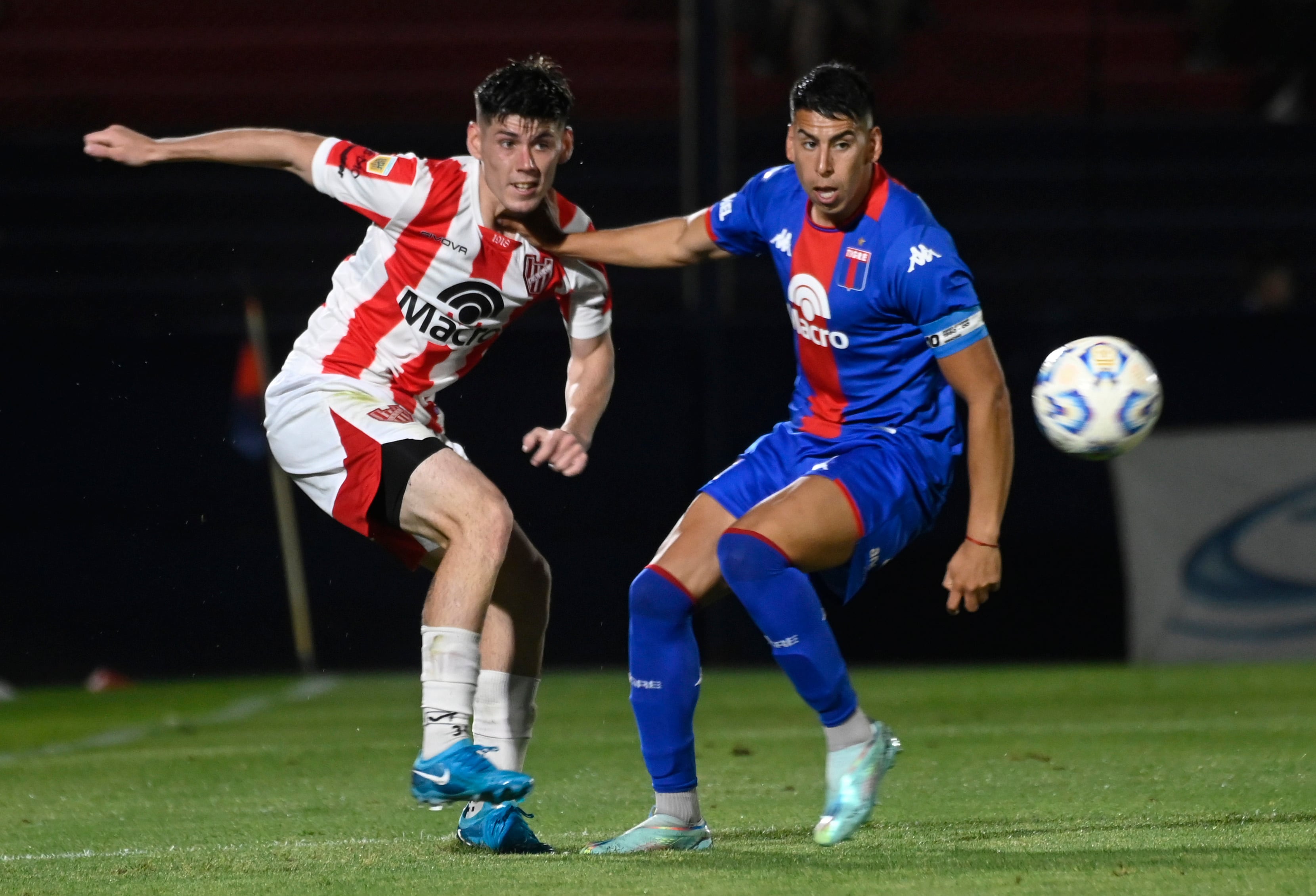 Instituto igualó en su visita a Tigre, por la fecha 24 de la Liga Profesional. (Fotobaires)