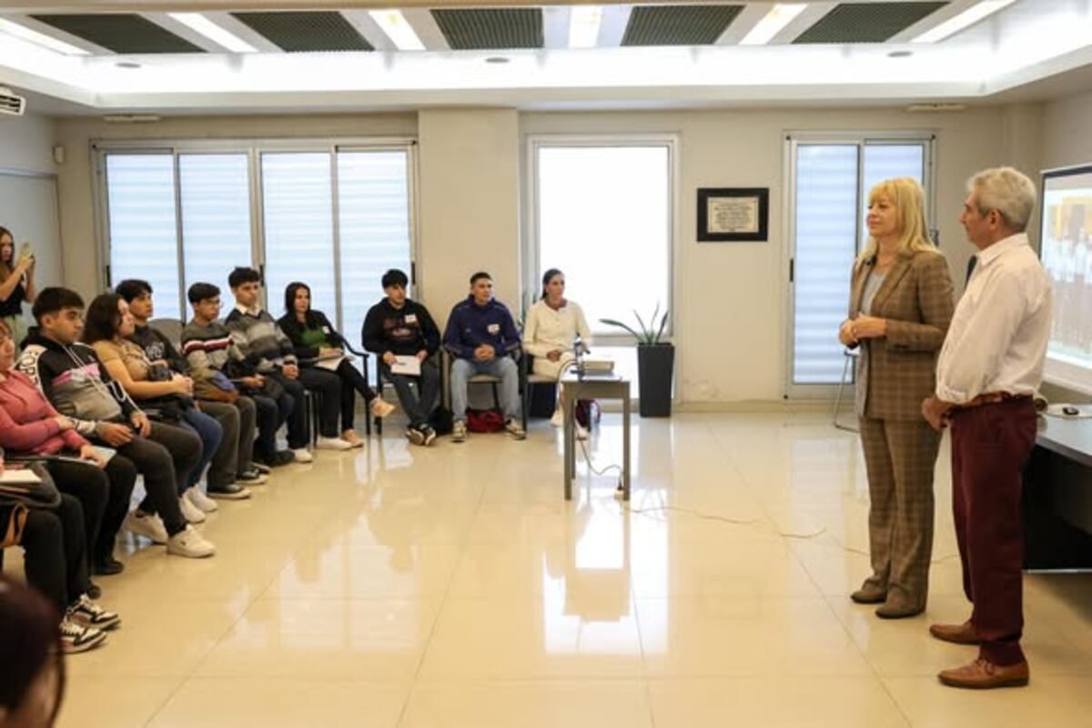 “Queremos transformar la atención en nuestra ciudad”: Chahla participó de una capacitación hotelera