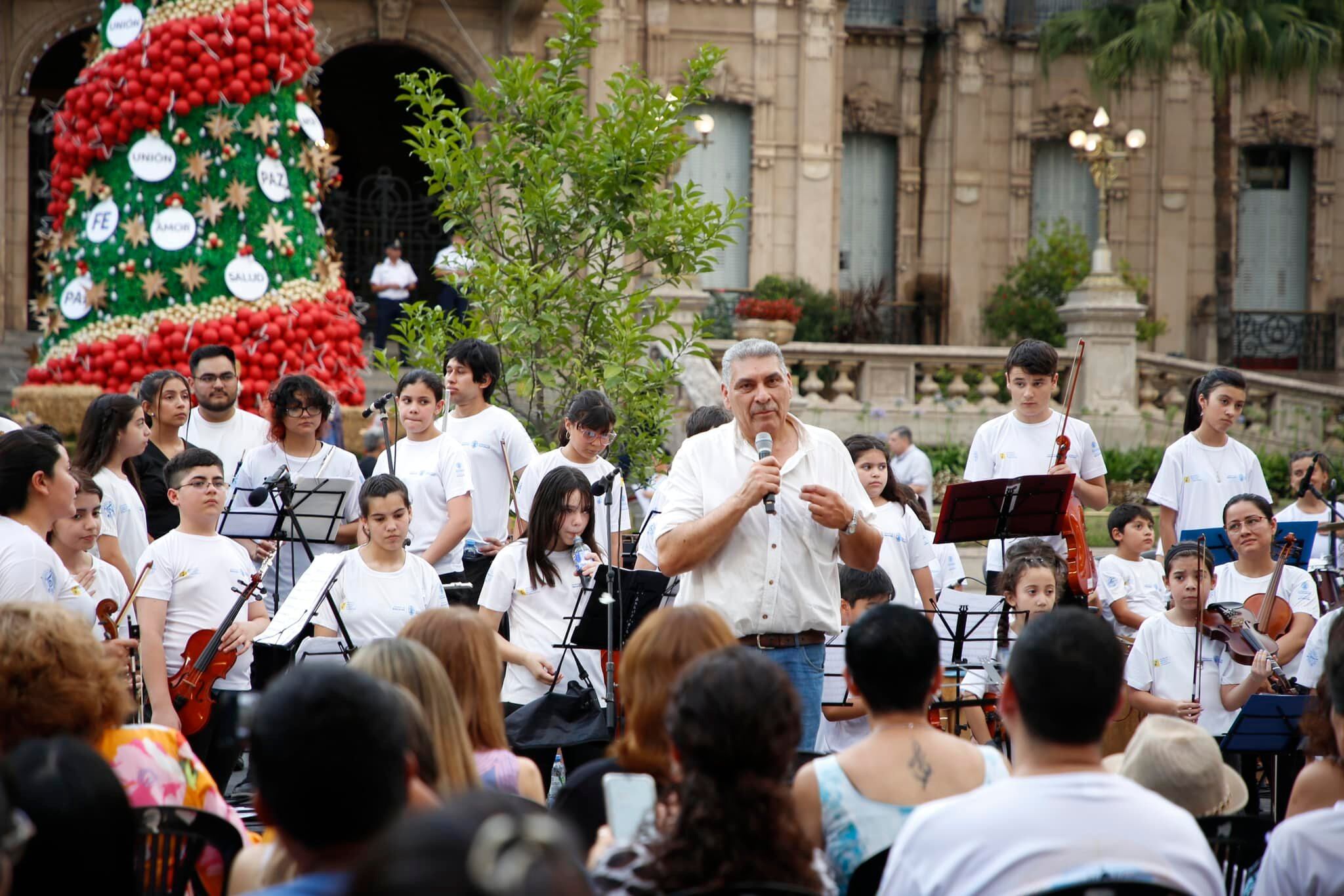 El reconocido maestro Marcelo Ruiz