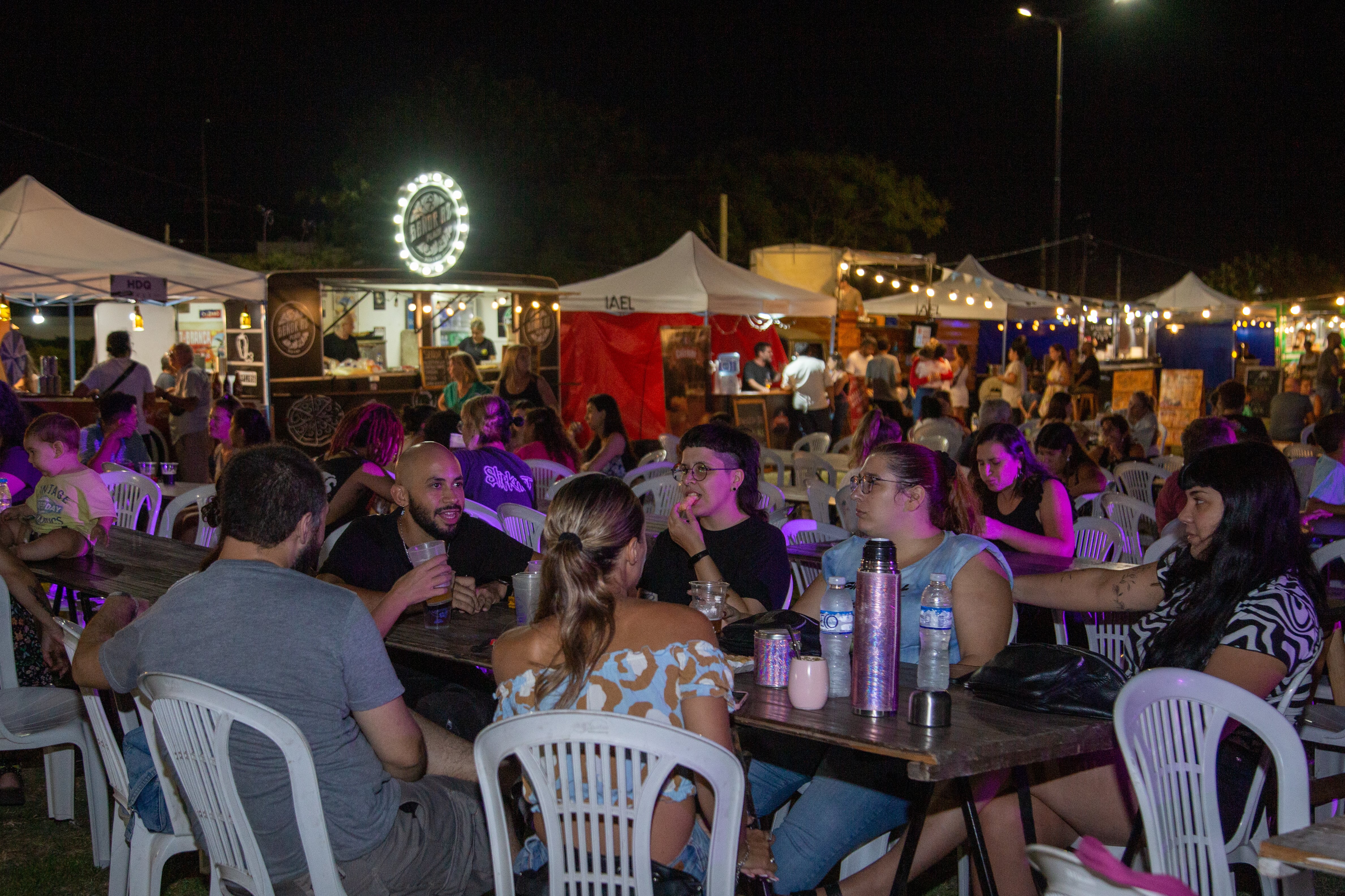 El festival de Quilmes que permite degustar comidas de diferentes restaurantes y tiene entrada gratuita