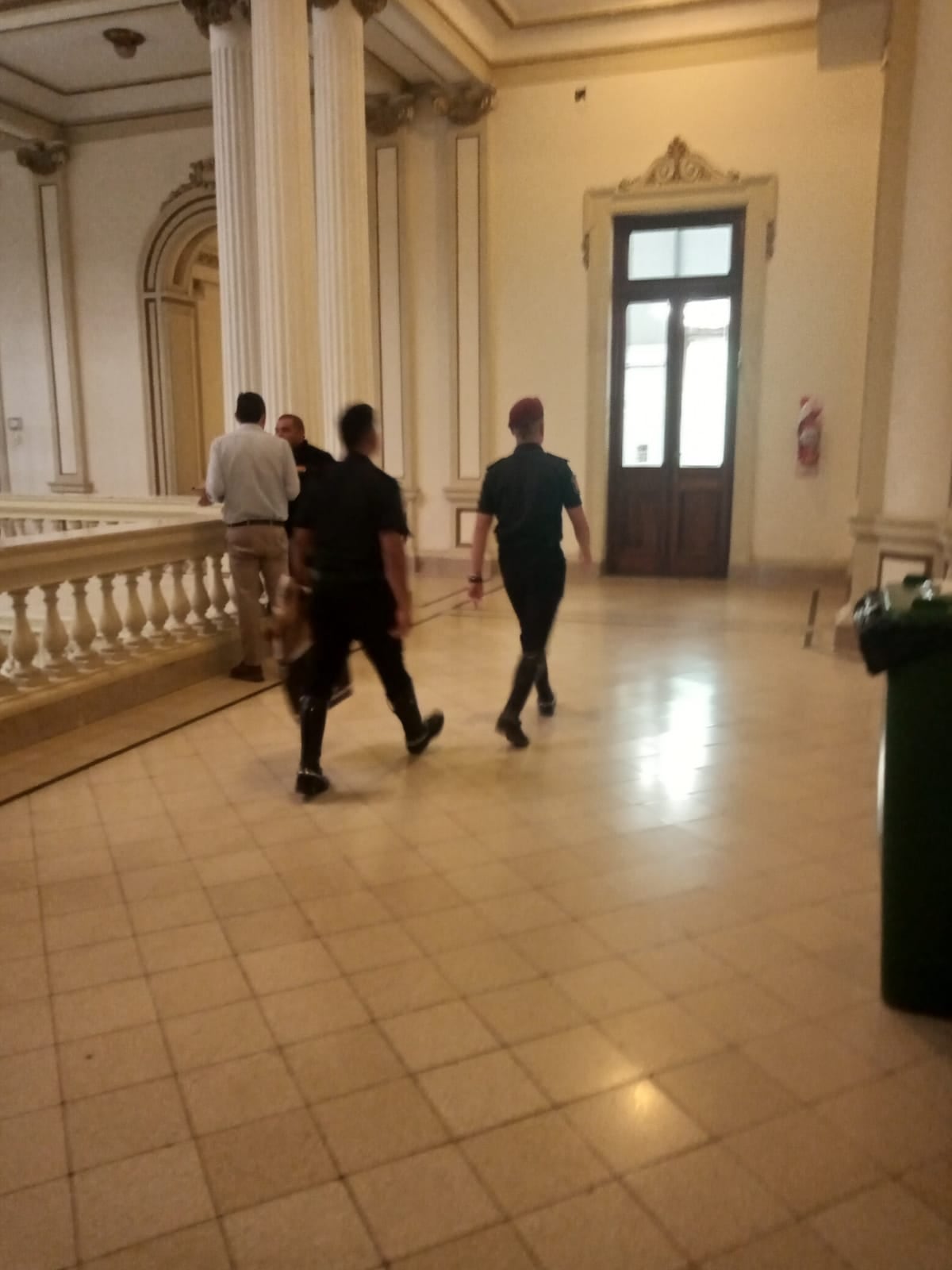 La Policía investiga la procedencia de una bolsa sospechosa en el Concejo Deliberante de Tres Arroyos