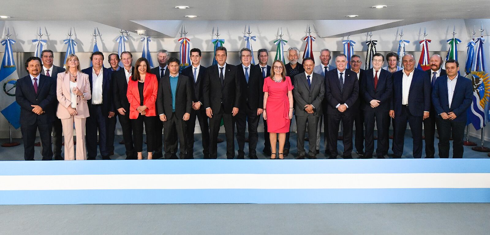 Melella participó de la reunión de gobernadores con Sergio Massa