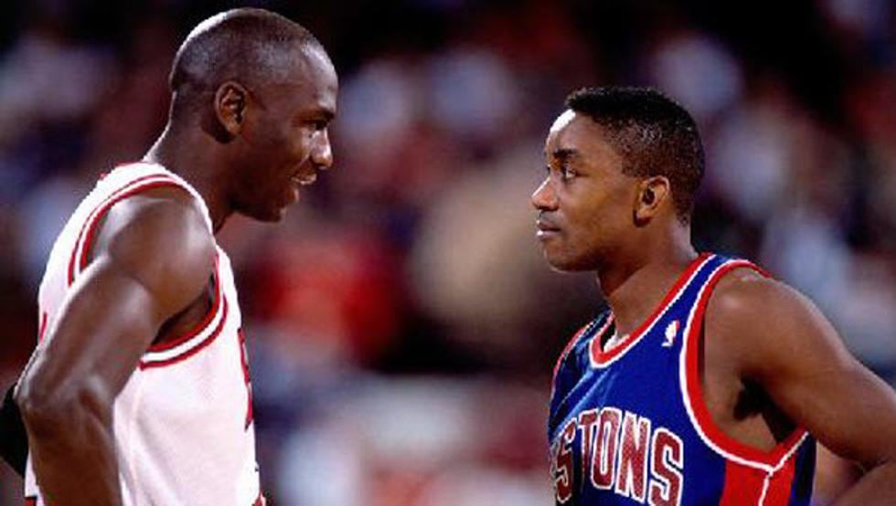 Isiah Thomas reconoció que cuando Jordan era joven y él estaba sano, la figura de los Bulls no era competencia.