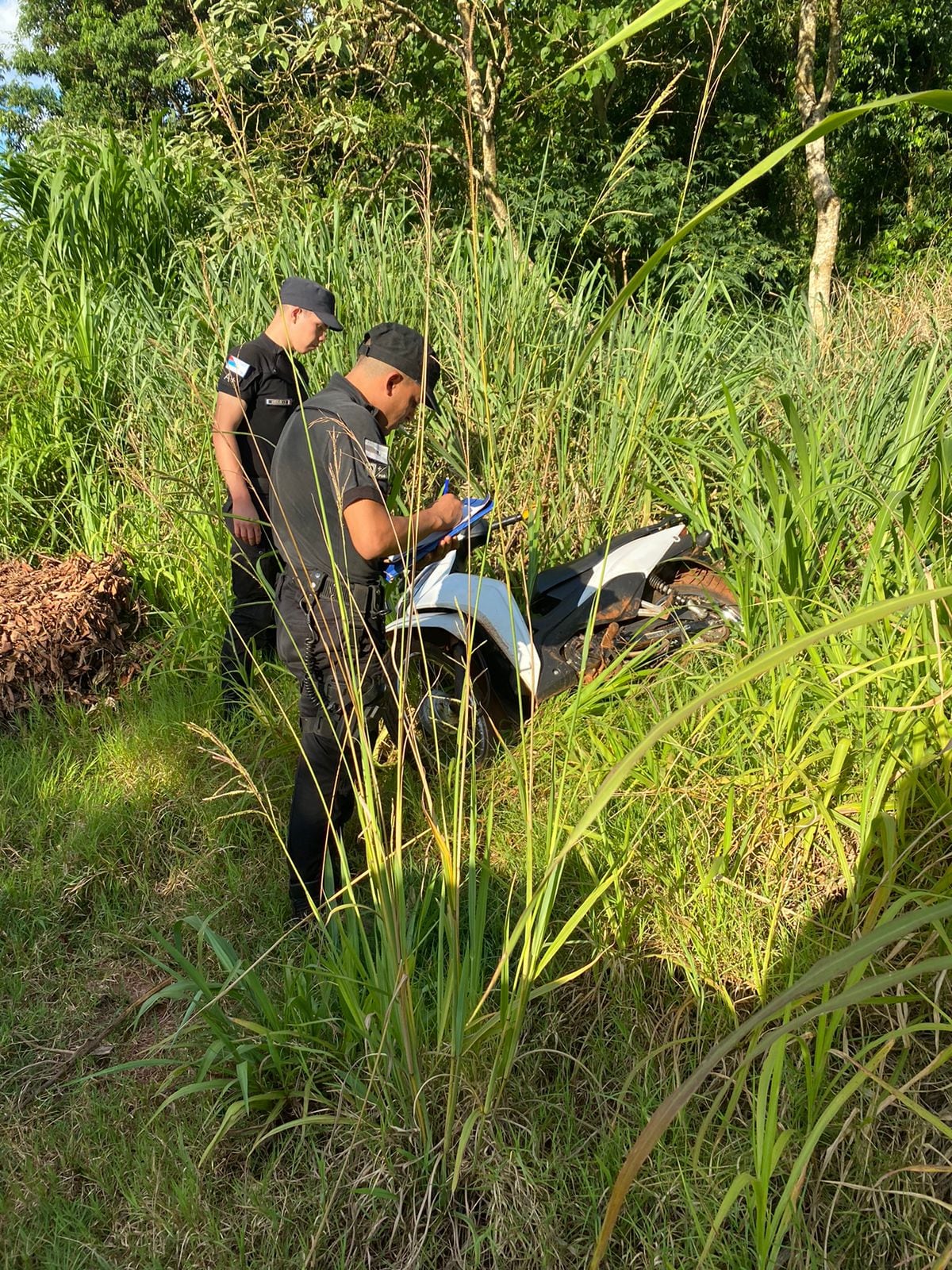 Recuperan en Eldorado una motocicleta que había sido robada.