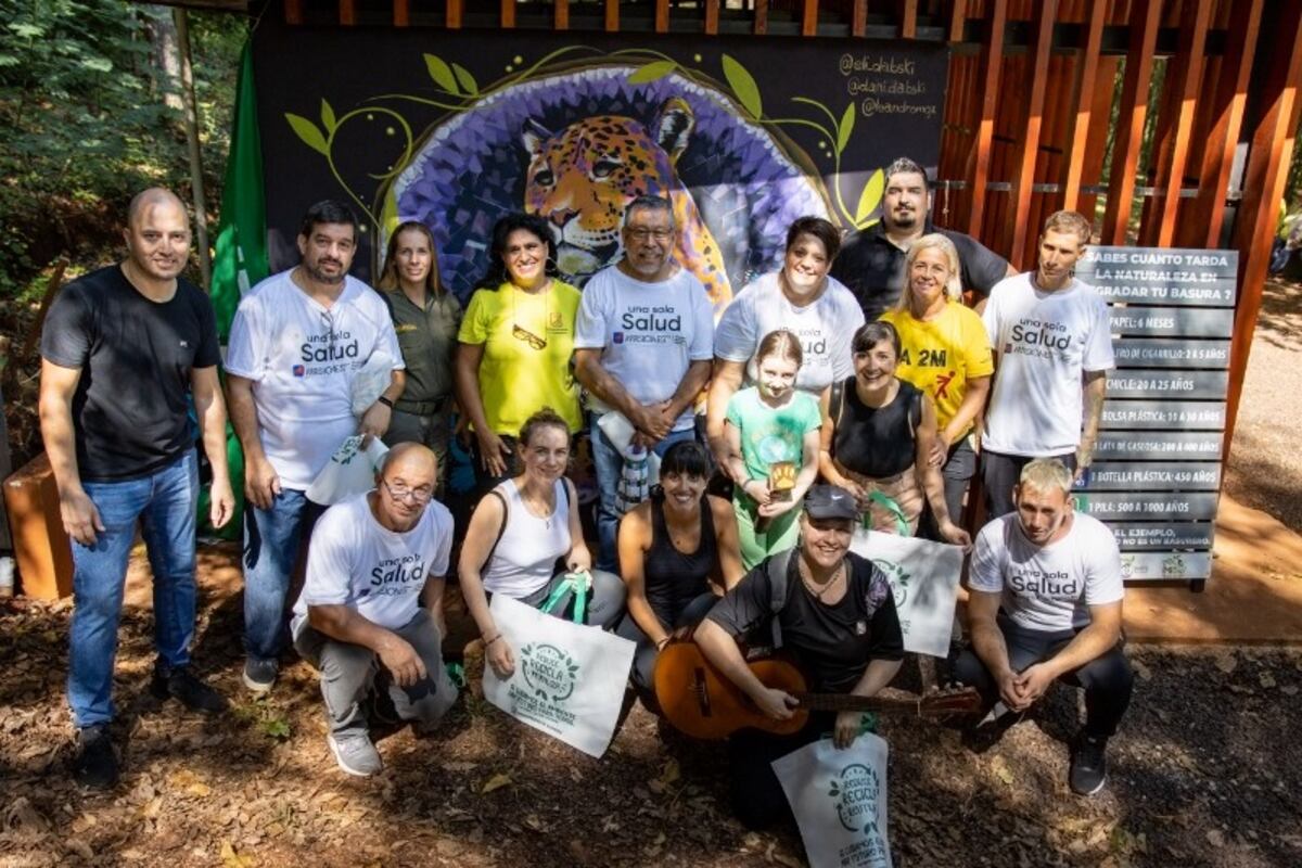 Ministerio de Salud Pública participó de la jornada de Plogging que se realizó en Eldorado