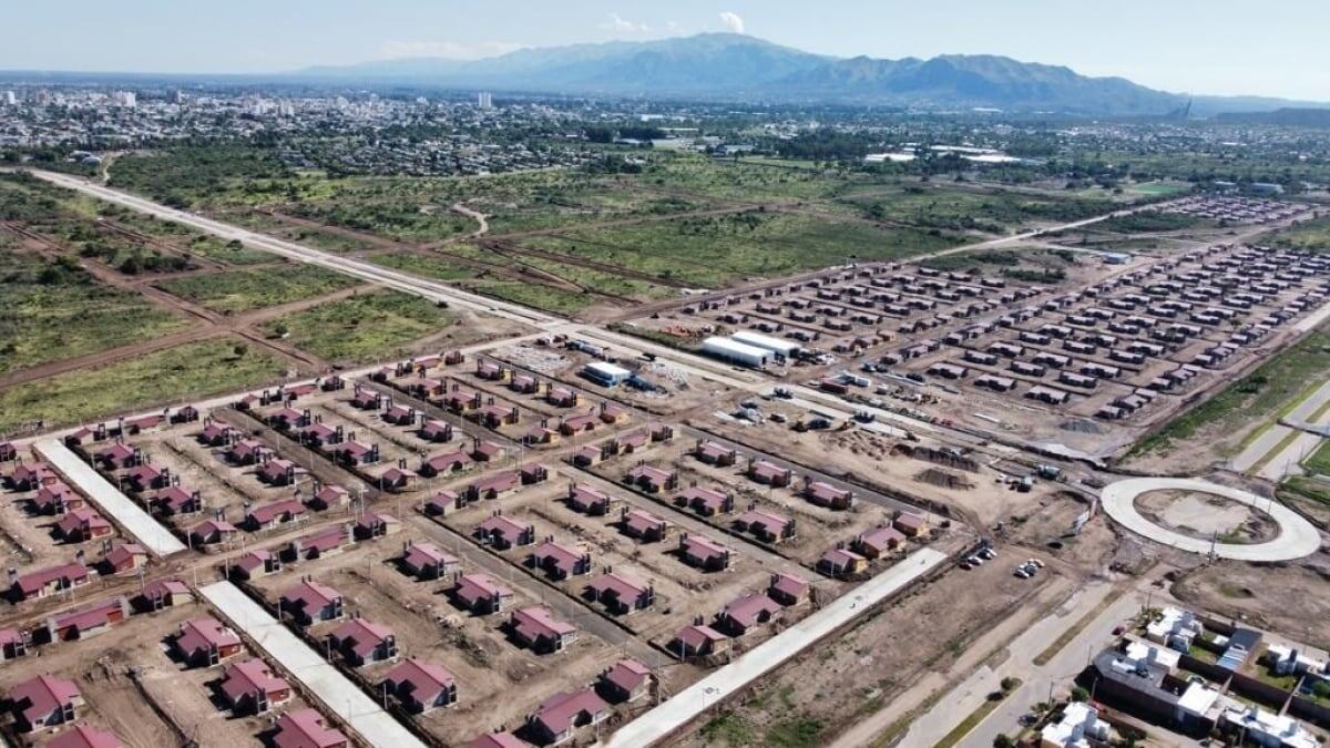 Inseguridad en San Luis: vecinos atraparon a un ladrón que intentó ingresar en una casa en la zona sur
