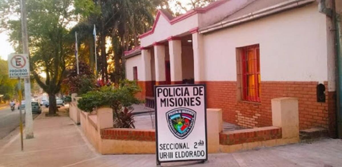 Hallan el cuerpo de un hombre en un arroyo de Eldorado