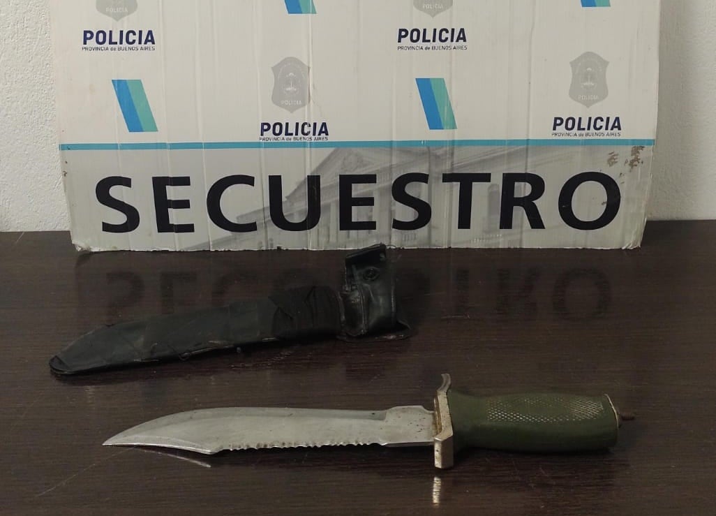 menor ignoró la voz de alto y fue aprehendido con un cuchillo entre sus ropas