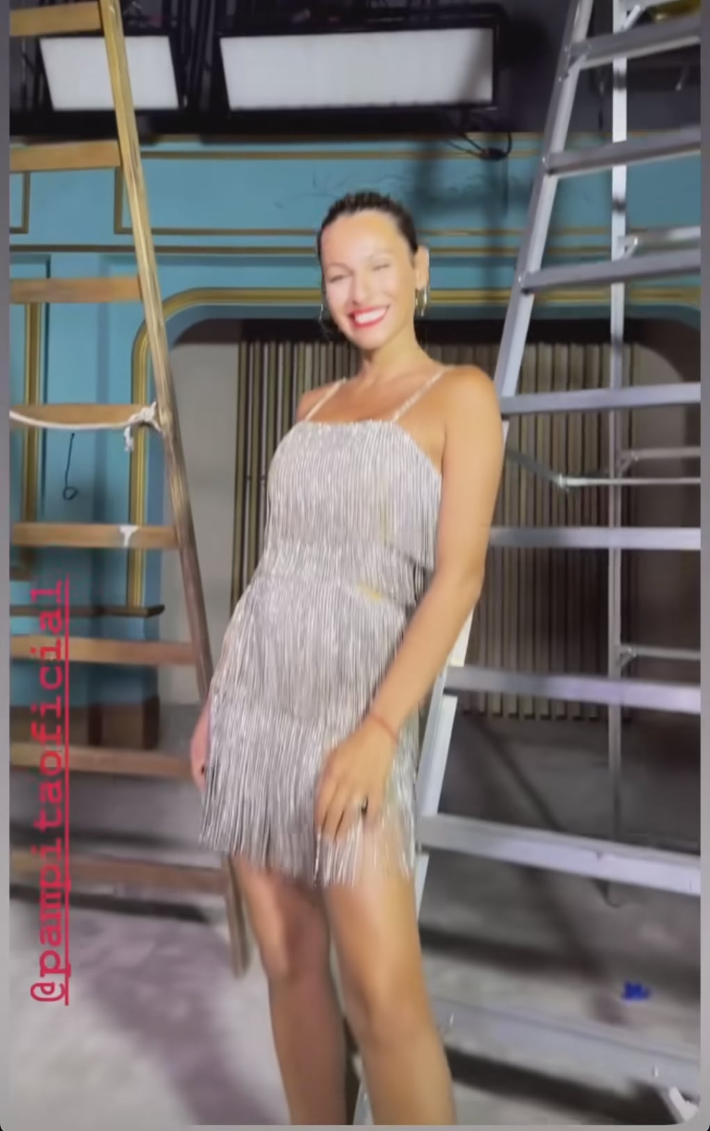 Pampita deslumbró con su outfit en el Bailando