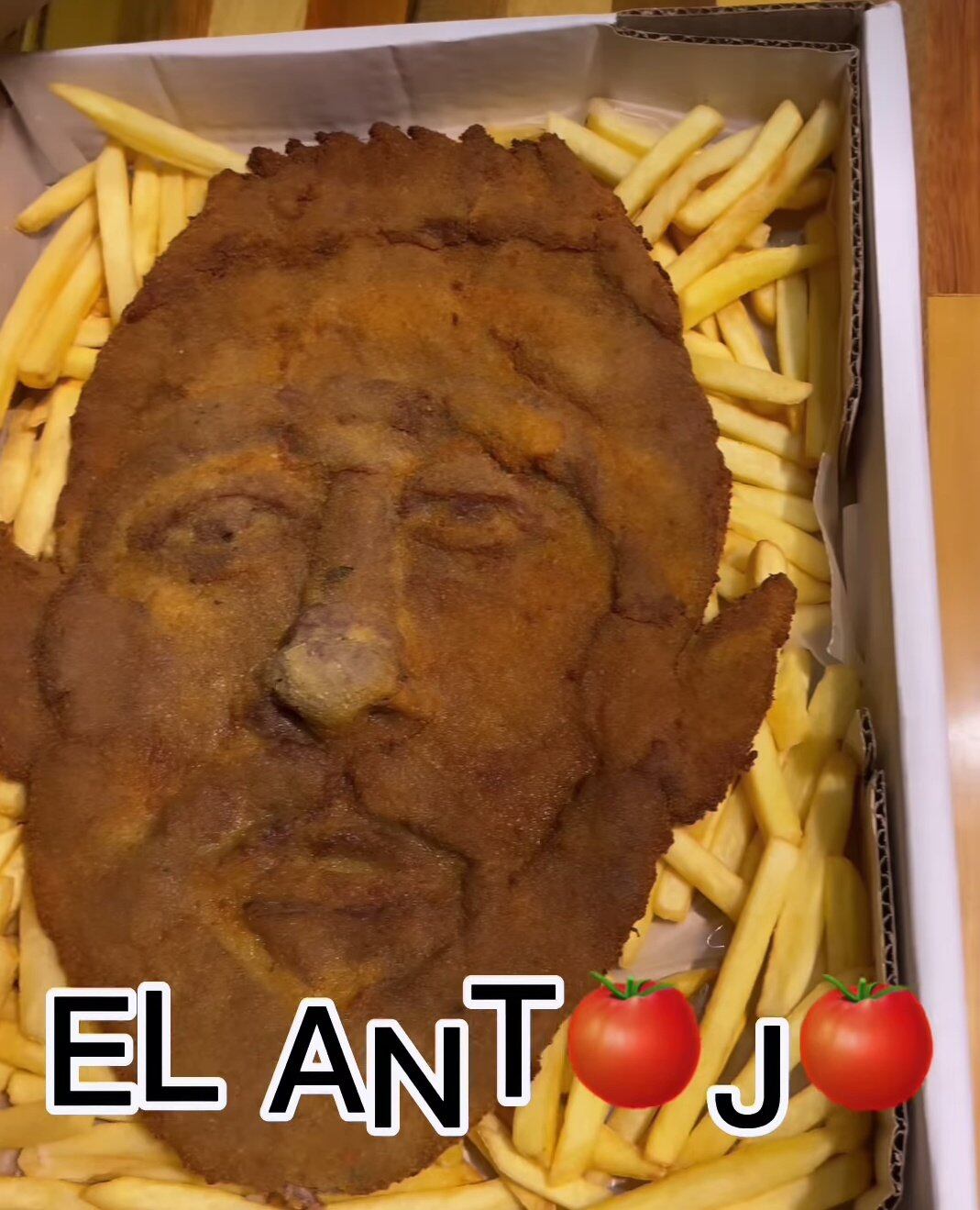 Hicieron una milanesa con la cara de Messi