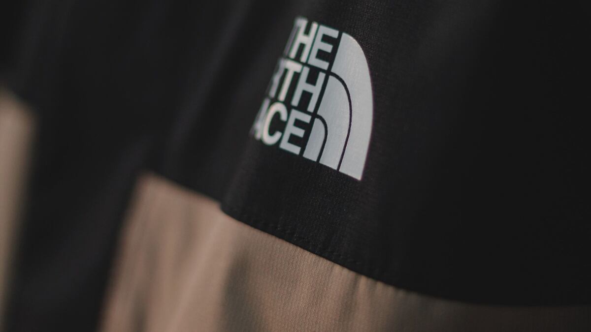 ¿Conviene comprar en Chile? esto es lo que vale un polar The North Face