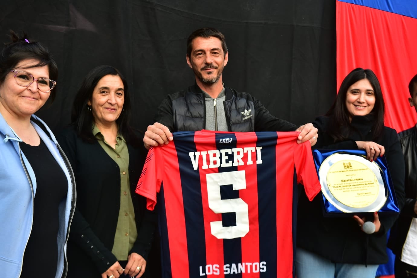 Inauguración del mural del Cuti Romero y leyendas del Club San Lorenzo de Córdoba (José Hernandez / La Voz)