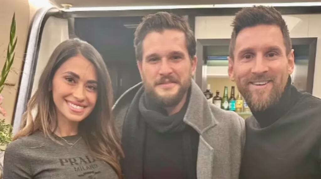 Messi con un actor de su serie favorita.