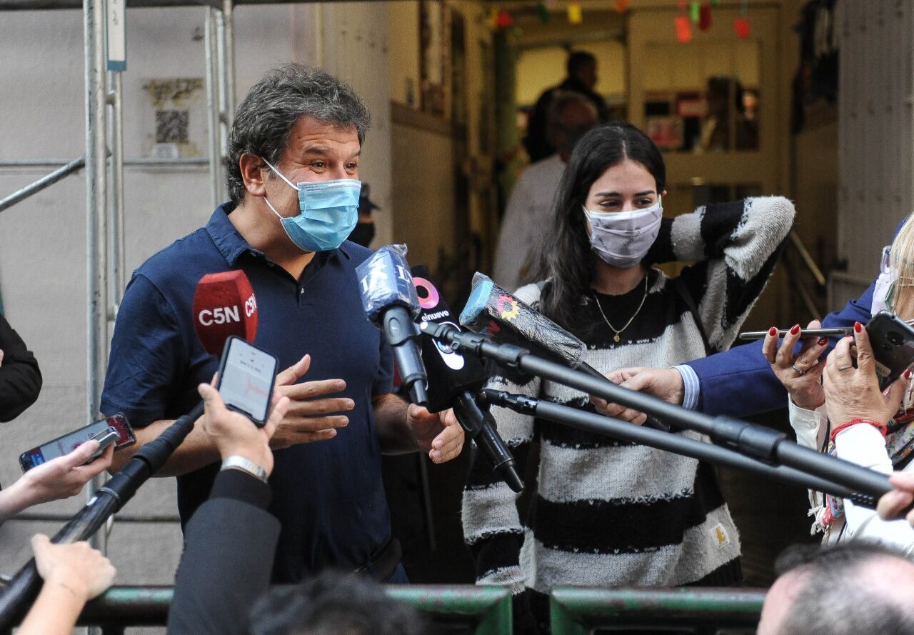  Facundo Manes, luego de votar. 