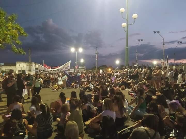 #8M: movilización en Gualeguaychú/ Redes sociales.