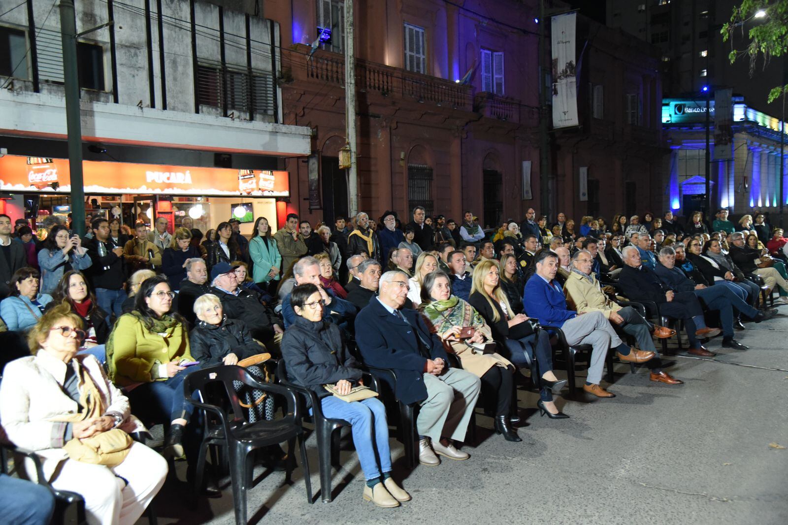 Con un emotivo acto, el pueblo uruguayense celebró el retorno a la democracia