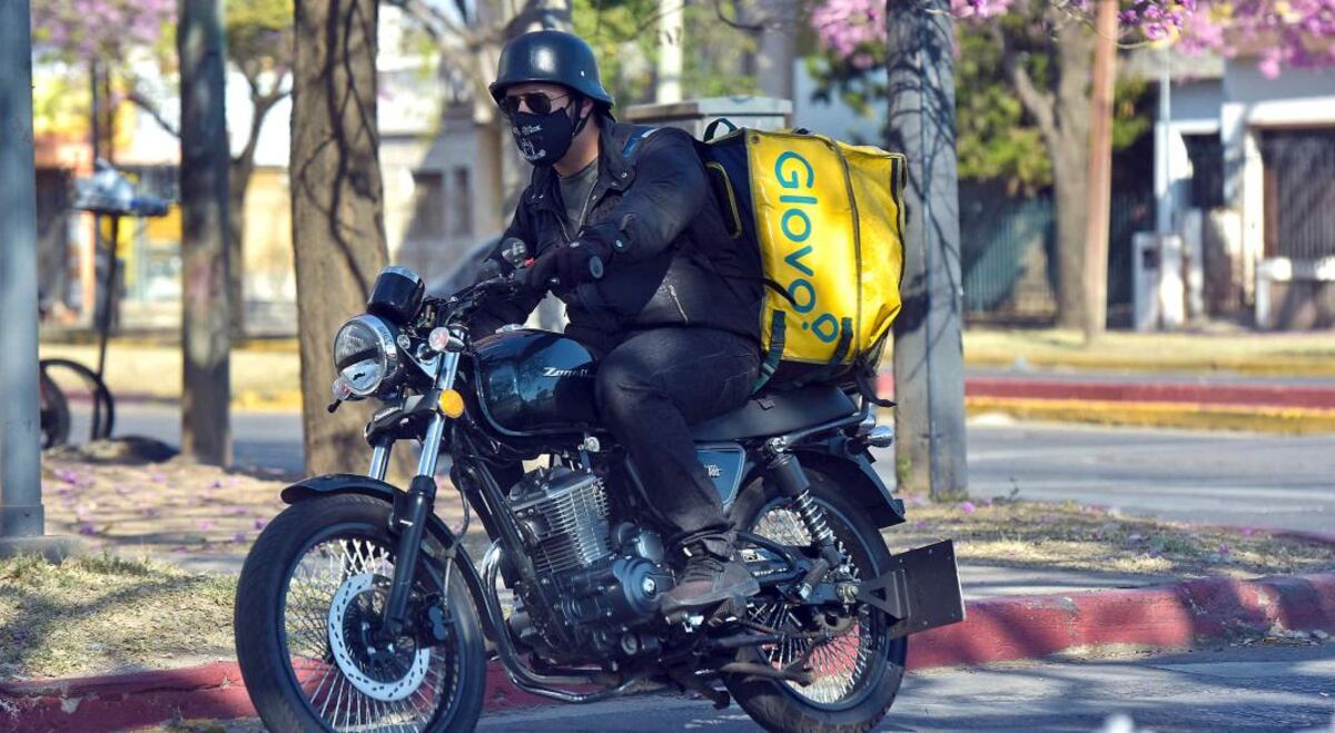 Asaltaron a un delivery y le robaron hasta el pedido