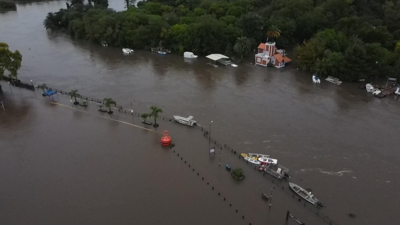 Inundaciones en Entre Ríos: más de 150 personas ya abandonaron sus casas en Gualeguaychú