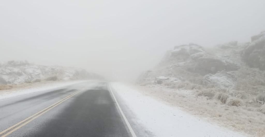 Altas Cumbres. Así está la ruta que conecta Córdoba capital con Traslasierra (Foto de Twitter @juanmnegretti).