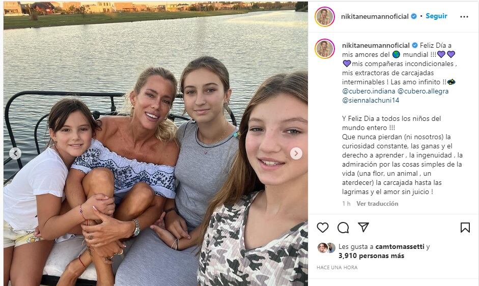 Nicole Neumann y sus hijas