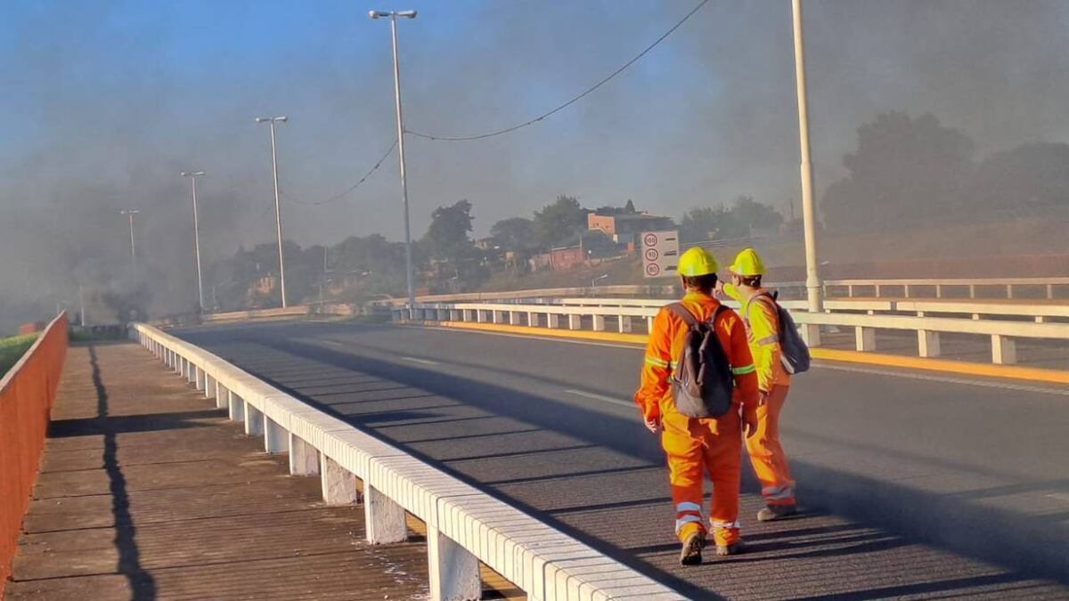Corte de tránsito en Rosario: bloquean el Acceso Sur de Avenida Circunvalación