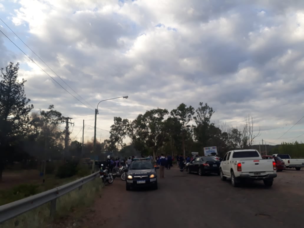 Vecinos de Barrancas reclaman la reconstrucción de Ruta 14.