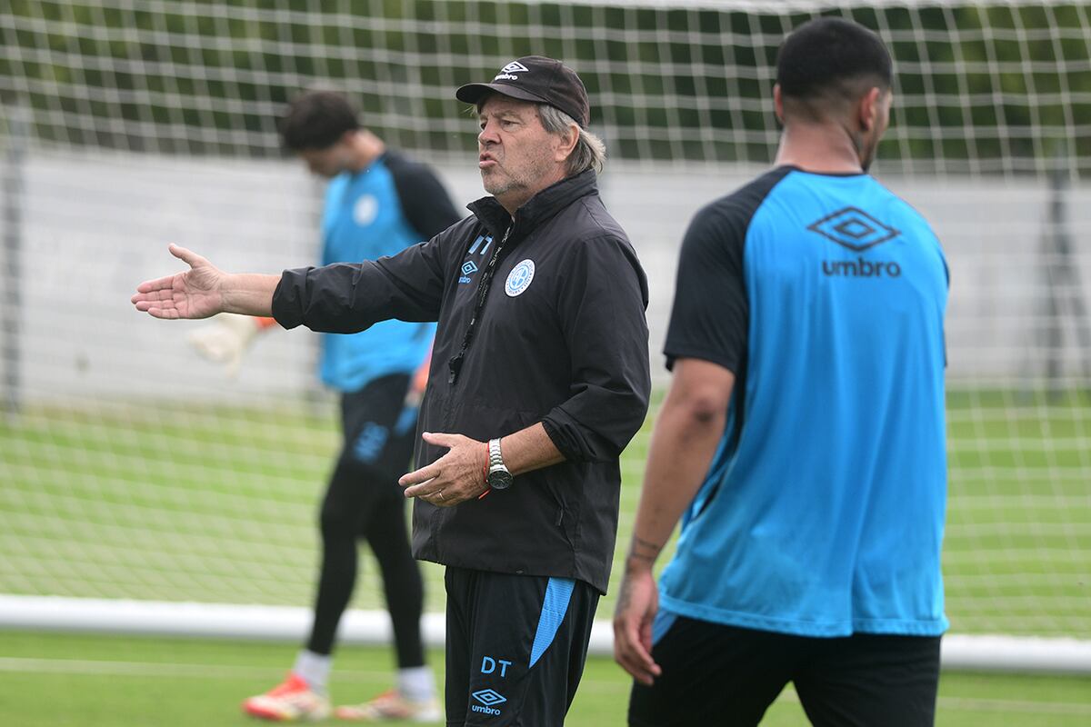 Baja para Belgrano: firmó su primer contrato y sufrió una durísima lesión