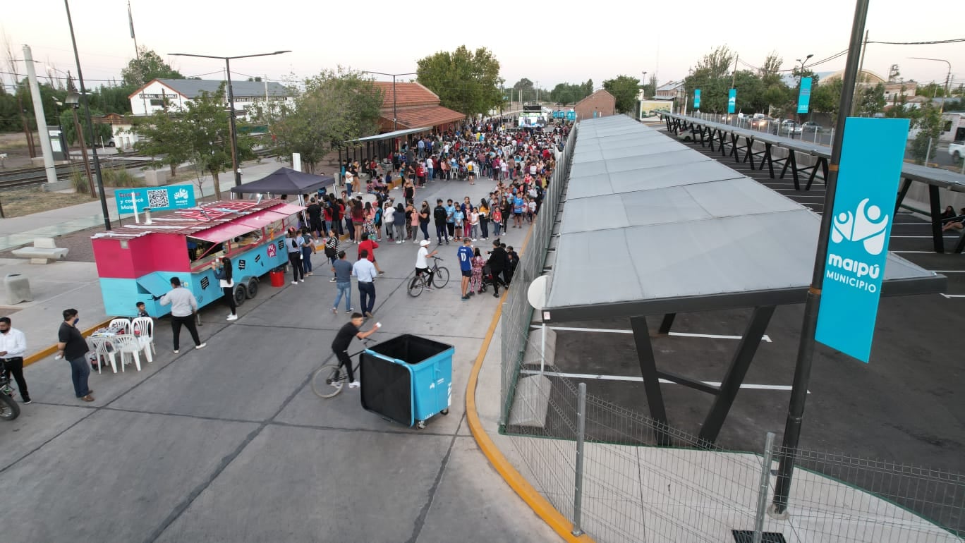 Una gran cantidad de personas pudieron ver las mejoras y beneficios que tendrán con esta nueva estación.