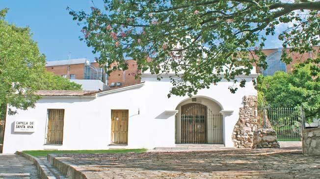 Capilla de Santa Ana. Templo jesuítico que atestigua los albores de la ciudad de Córdoba.