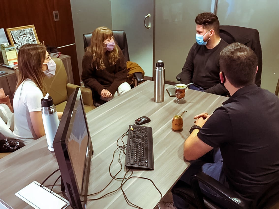 El objetivo es trabajar para crear vínculos entre los jóvenes de ambos distritos, a fin de que puedan articular mecanismos y proyectos en común.