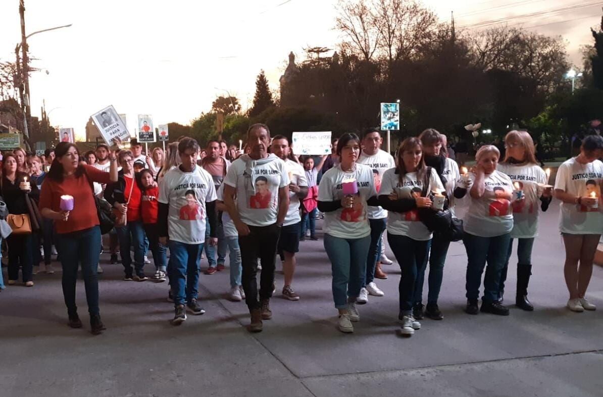 Marcha en Traslasierra  por Santiago Aguilera. (Gentileza Alejandra Medina)