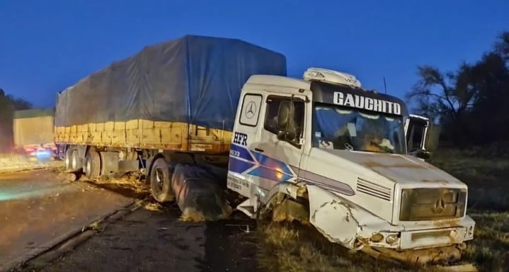 Un camionero se quedó dormido en Autopista de las Serranías Puntanas.