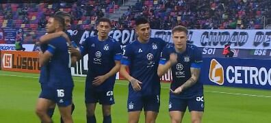 Bruno Barticciotto celebra el 1-0 de Talleres ante Central Córdoba en Santiago del Estero. (Imagen de TV)