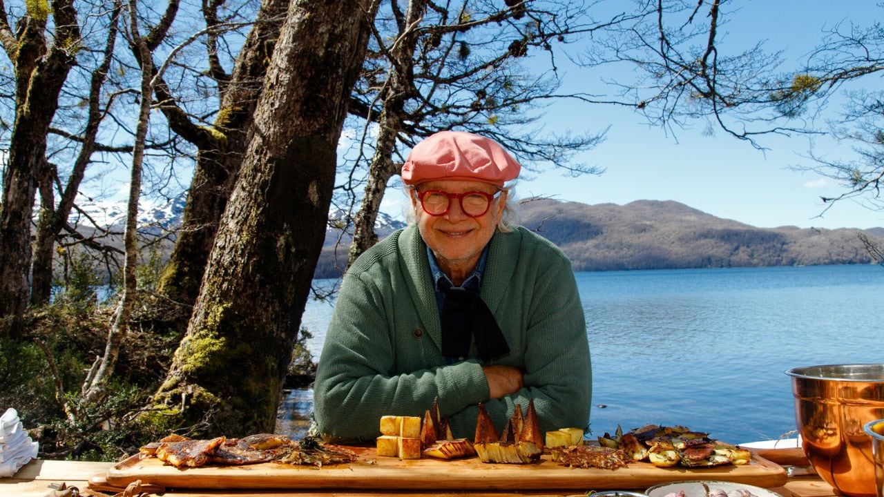 Francis Mallmann, galardonado con el Grand Prix de l’Art de la Cuisine, de la Academia Internacional de Gastronomía. Fuente: Infobae. 