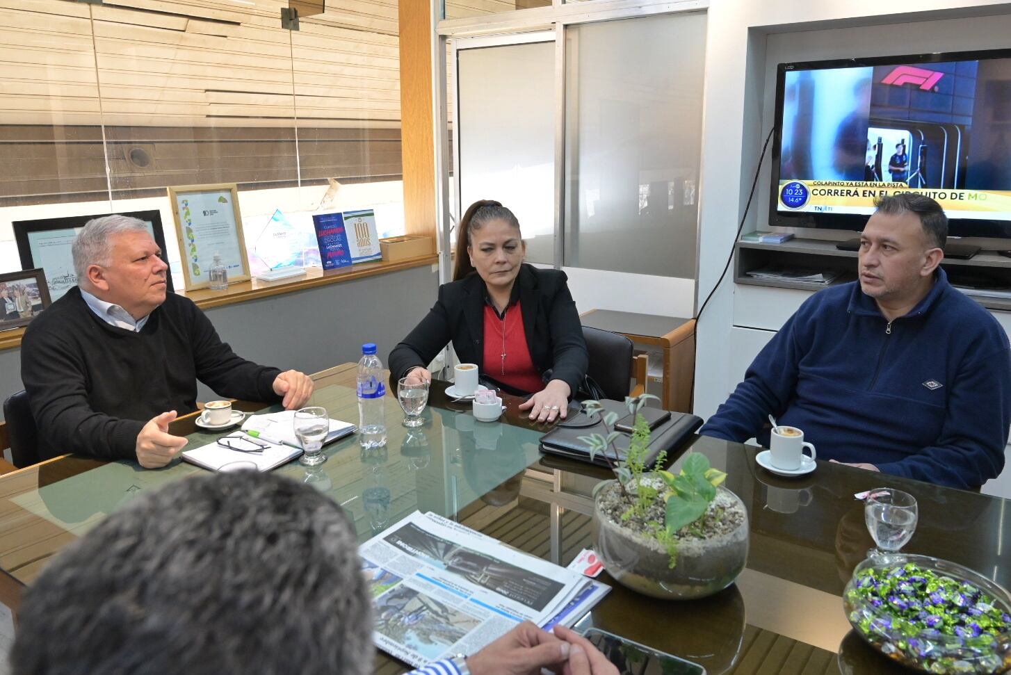 Reunión en Arroyito con autoridades de la Policía Federal Argentina