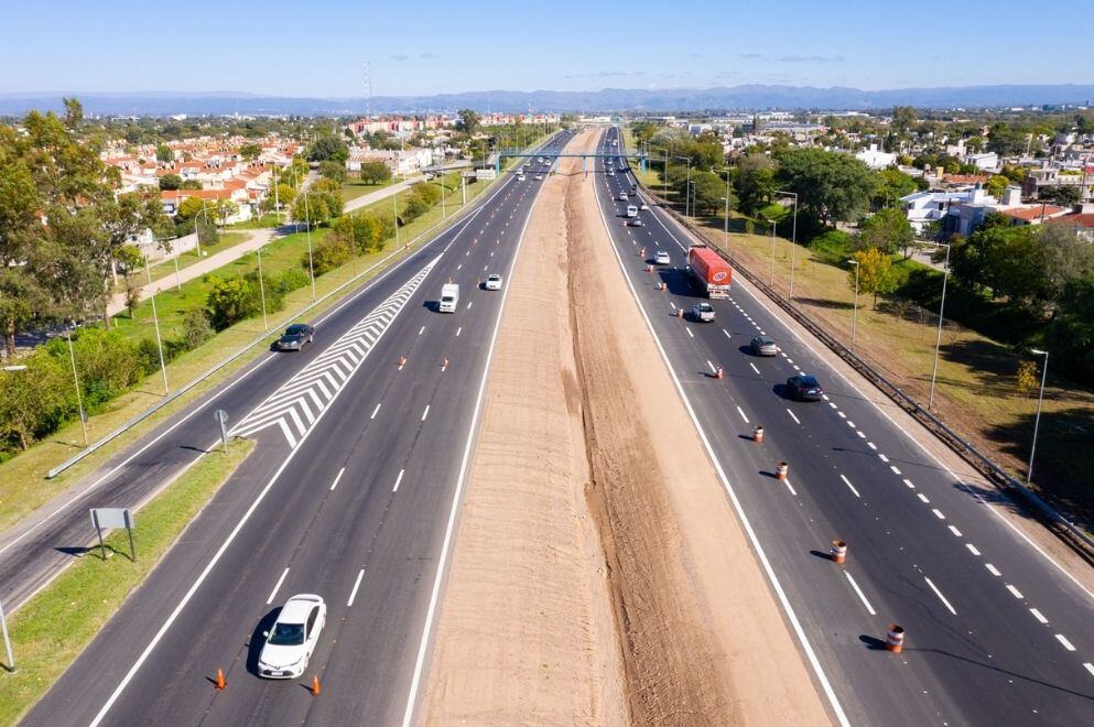 Inauguran nuevo tramo de tres carriles en la Circunvalación norte (Prensa Gobierno)