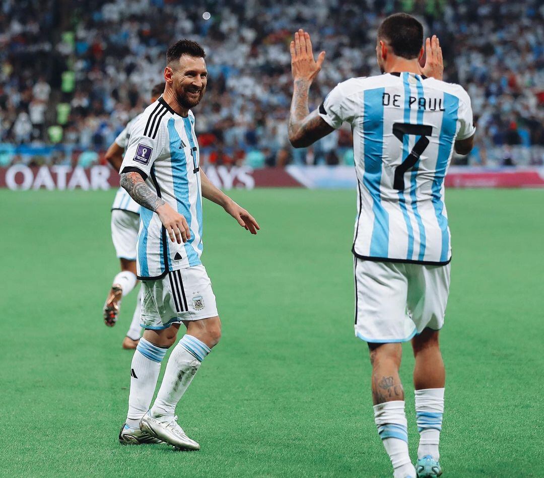 Leo Messi y Rodrigo De Paul festejan el pase a la final.