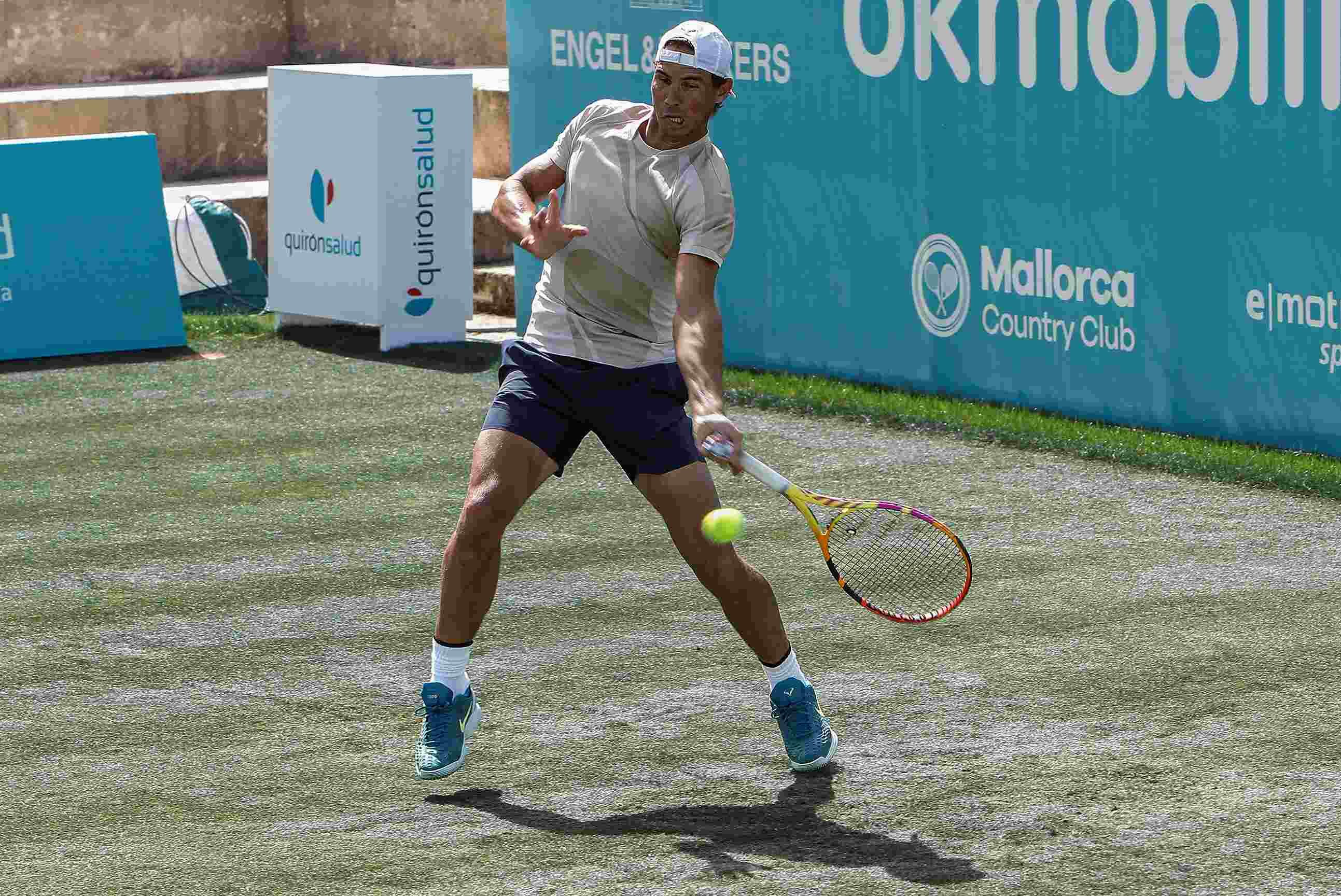 El español Rafael Nadal durante una sesión de entrenamiento. Foto: DPA.