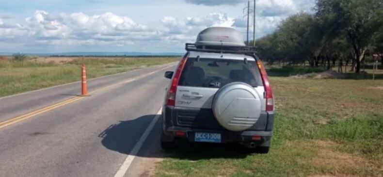 "Terranave". Es una camioneta Honda CRV gris con una patente apócrifa (Foto: Infomerlo).