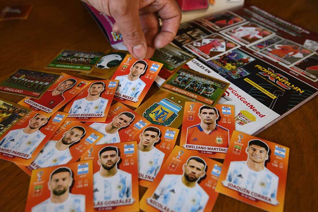 Furor por la colección de figuritas del mundial de futbol  QATAR 2022

Foto: José Gutierrez/ Los Andes