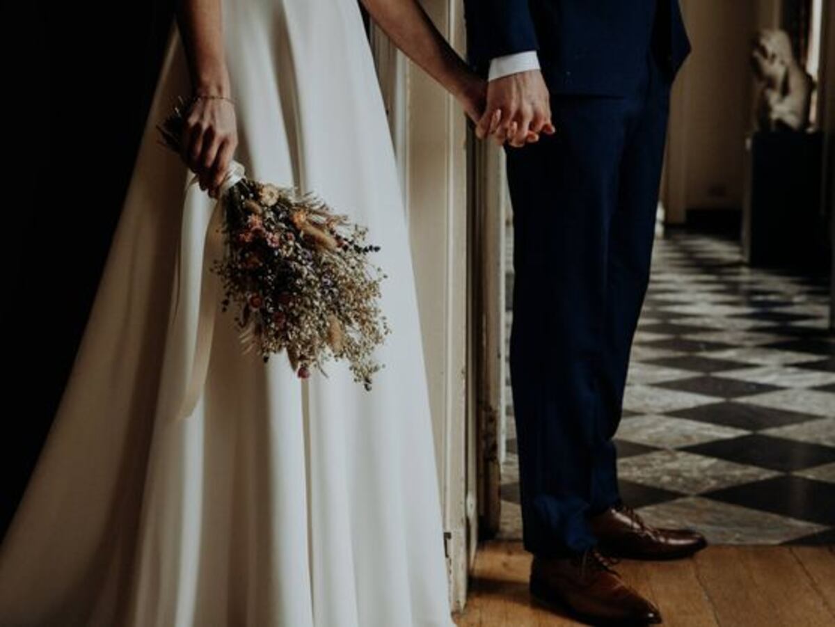 Video: joven se volvió viral por interrumpir una boda con un reto en TikTok
