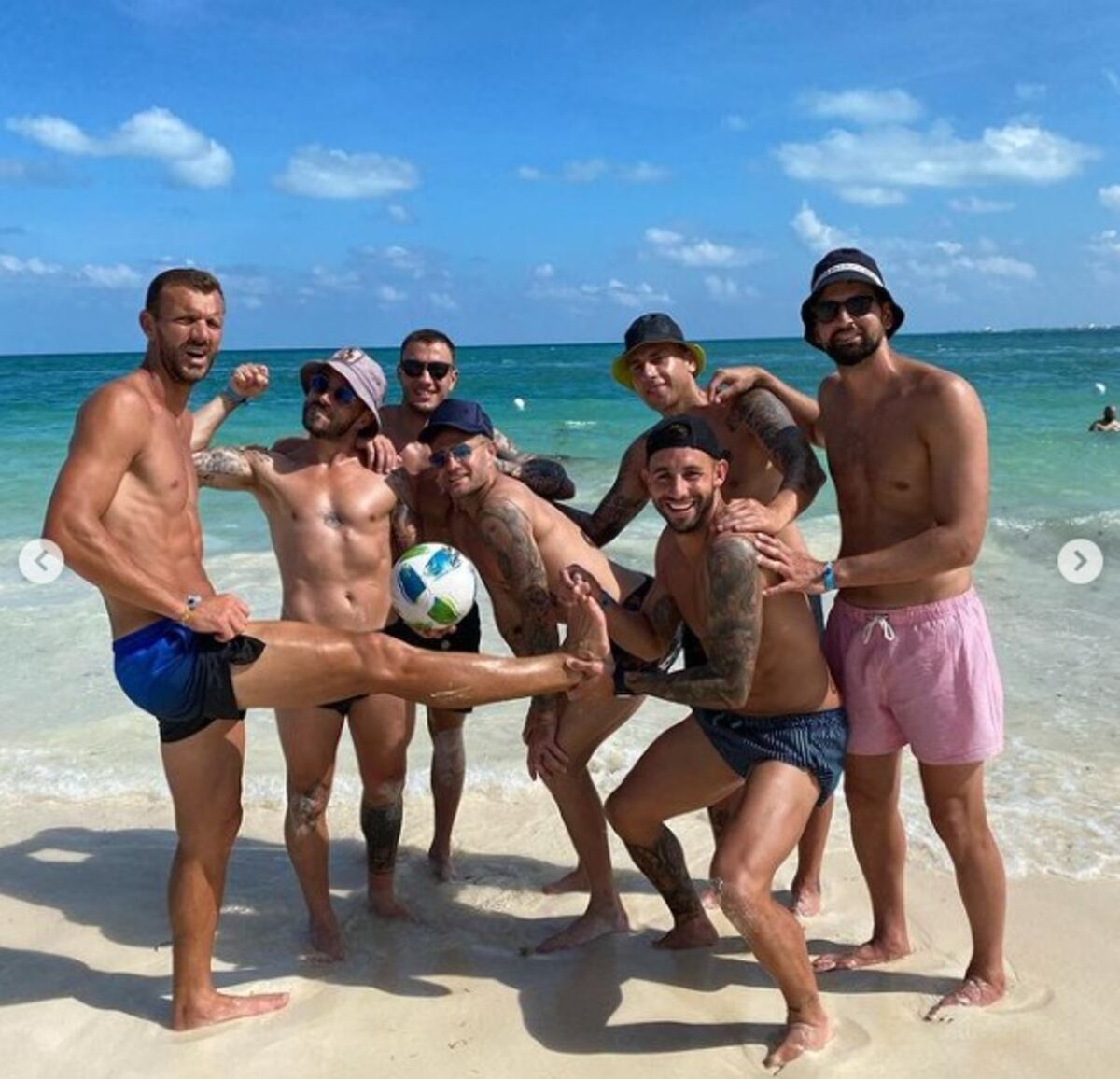 Piratas del Caribe: medio plantel del Belgrano campeón compartió las vacaciones