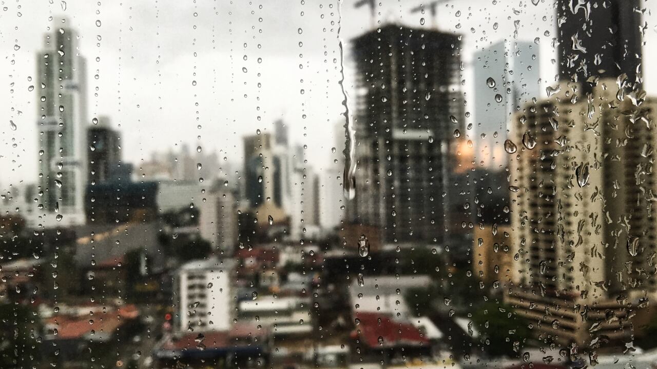 Alerta por una nueva ciclogénesis con fuertes vientos y lluvias: qué es y cuándo arrasará en Buenos Aires.